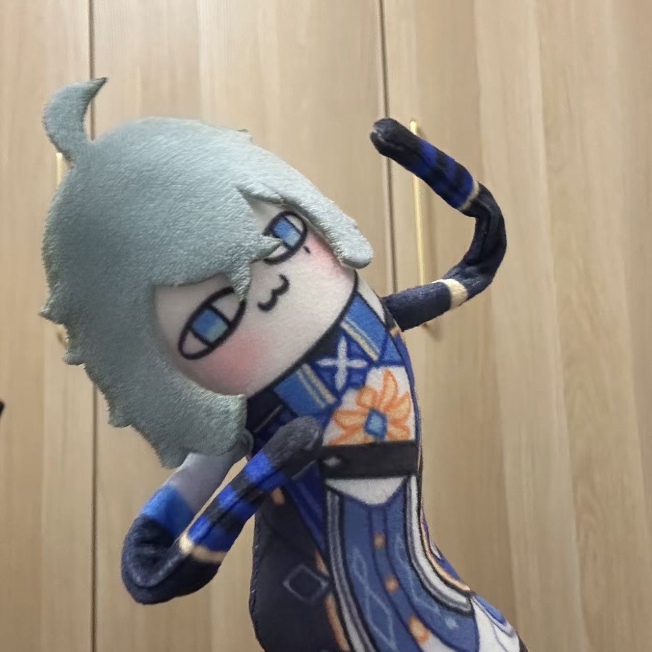 18cm Funny Genshin Impact Lohe - đánh giá và giá Cosplay Plushie Prop